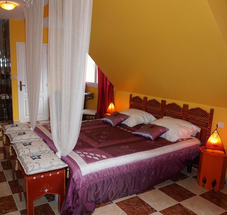 Bed and Breakfast Les Centauris à Pléguien Extérieur photo